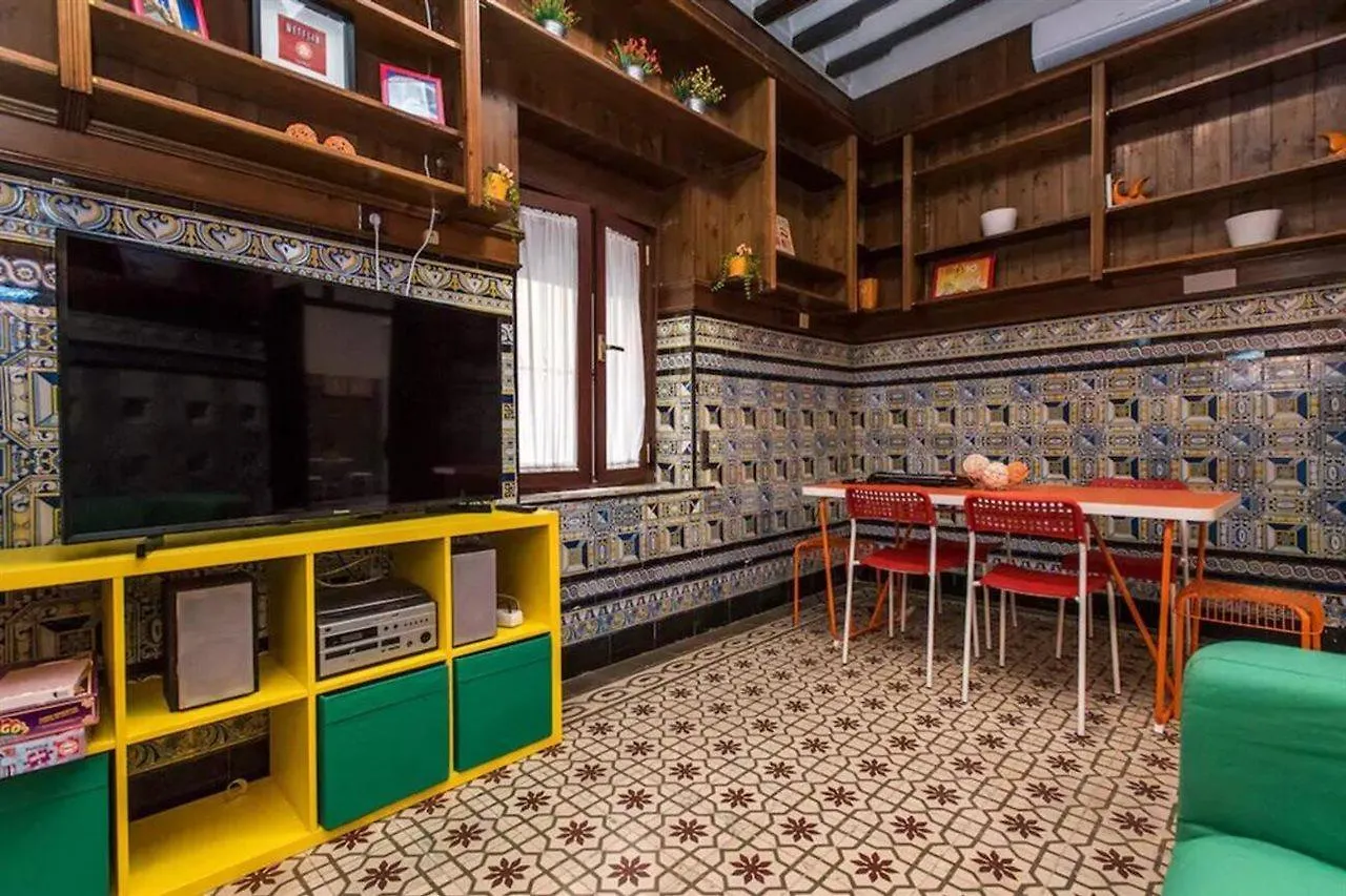 Arc House Sevilla (Adults Only) Hostel Seville