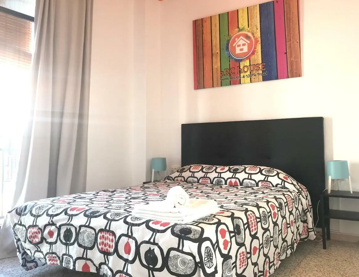 Arc House Sevilla (Adults Only) 0*, Seville