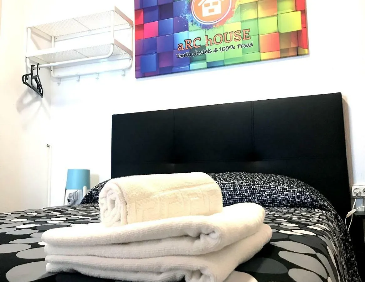 Hostel Arc House Sevilla (Adults Only)